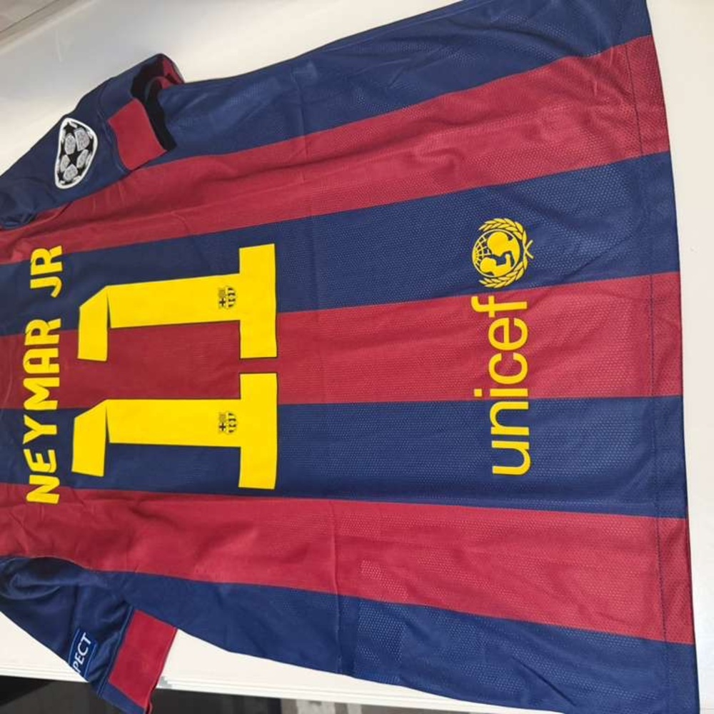 Neymar Jr Barcelona Home Jersey size XL